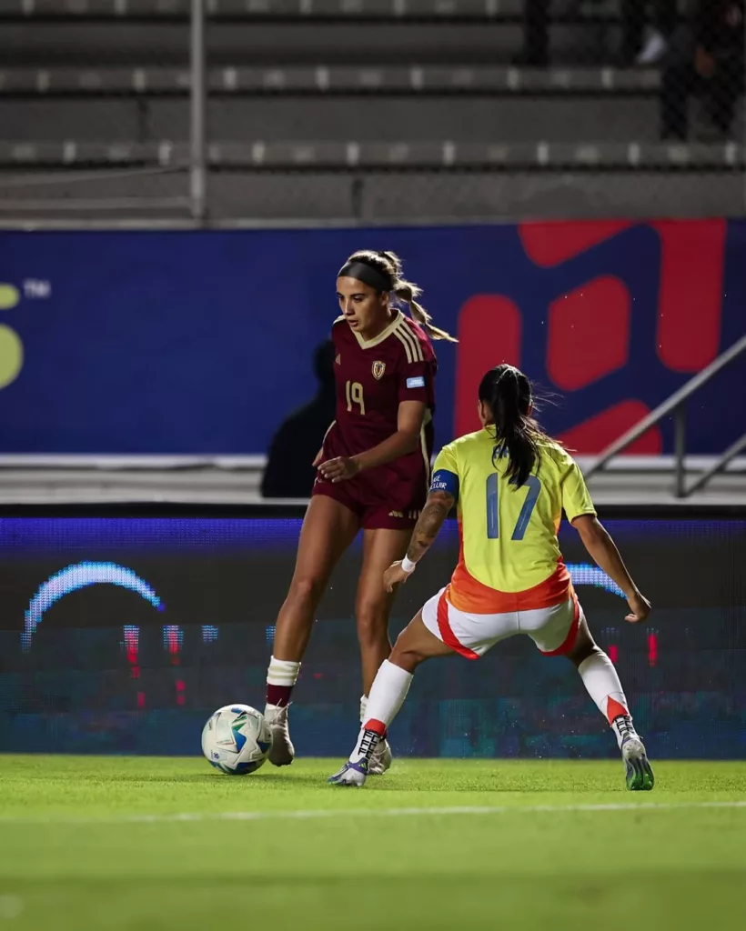La Vinotinto Femenina
