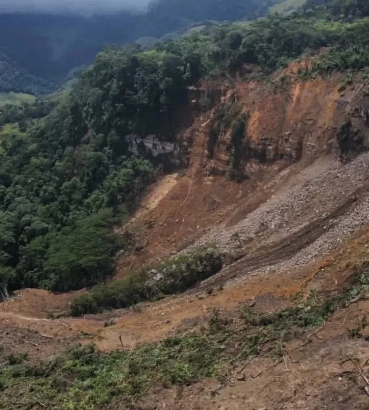 Alerta en La Valeria: masivo deslizamiento de tierra deja 30 familias sin hogar en Táchira