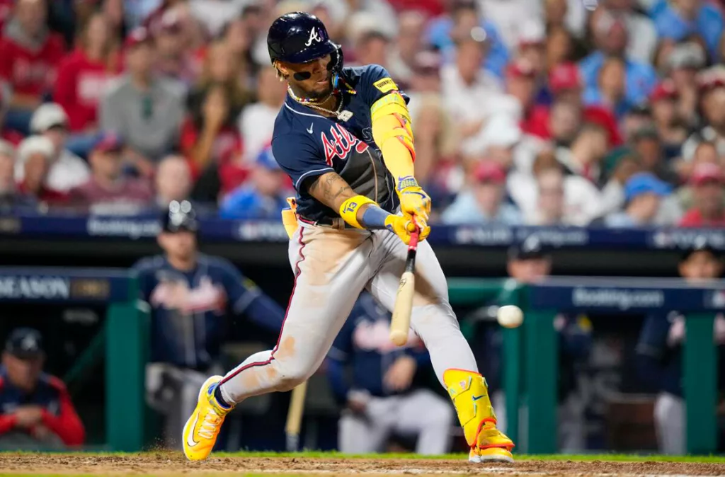 Ronald Acuña Jr. llegó a 11 jonrones con la victoria de los Bravos