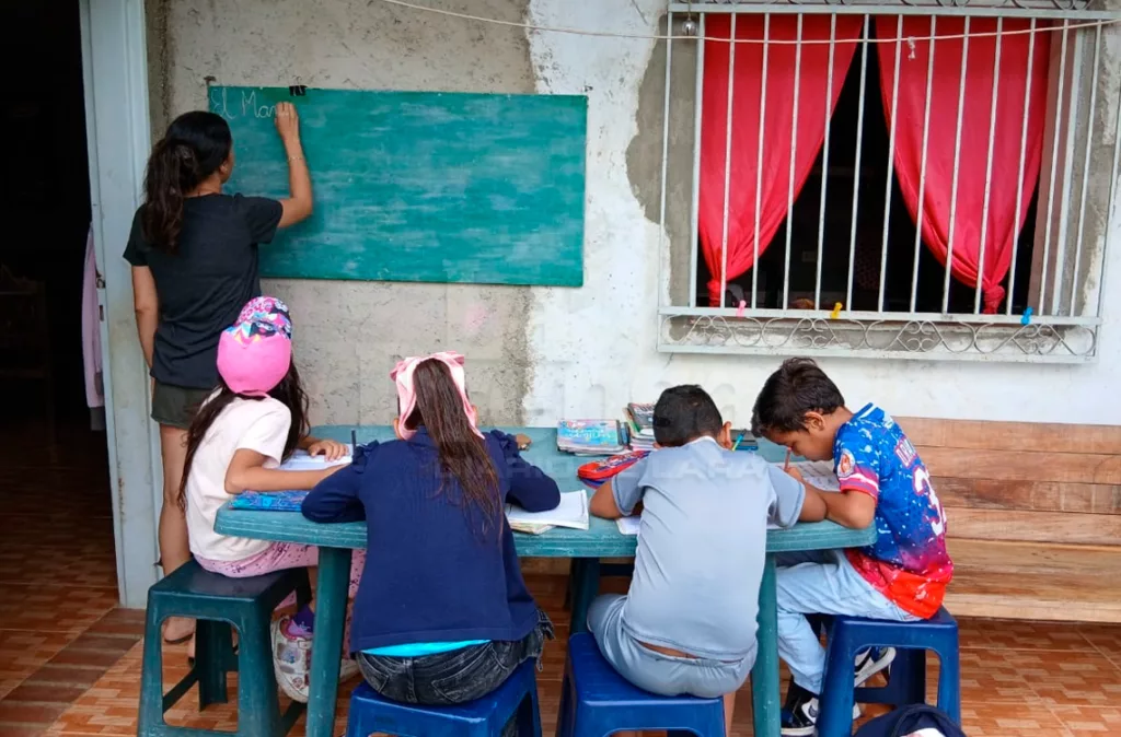 Padres buscan cursos de nivelación para sus niños en vacaciones