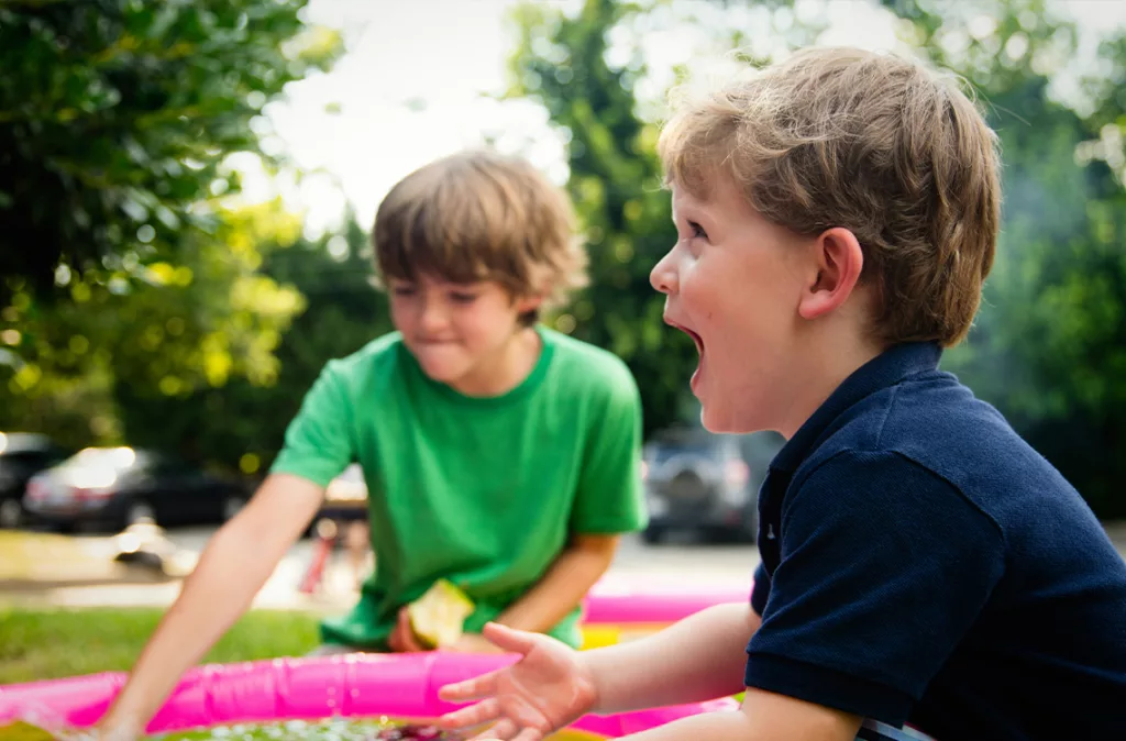 Detrás de niños felices hay padres que enseñan valores