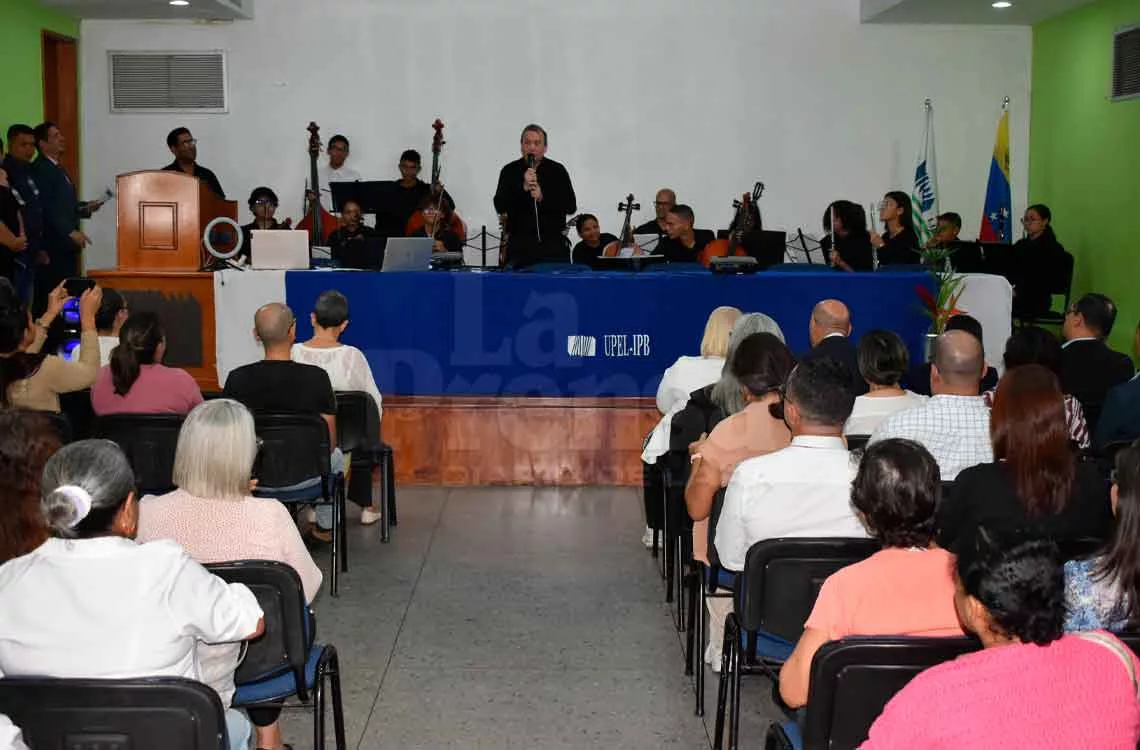 Docentes venezolanos impulsan la investigación y la inclusión con tecnología