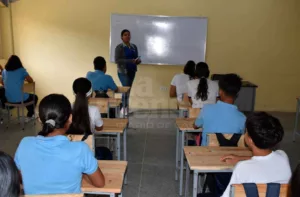 Lara enfrenta reto educativo: faltan 5.000 docentes de ciencias y matemáticas para el próximo año escolar
