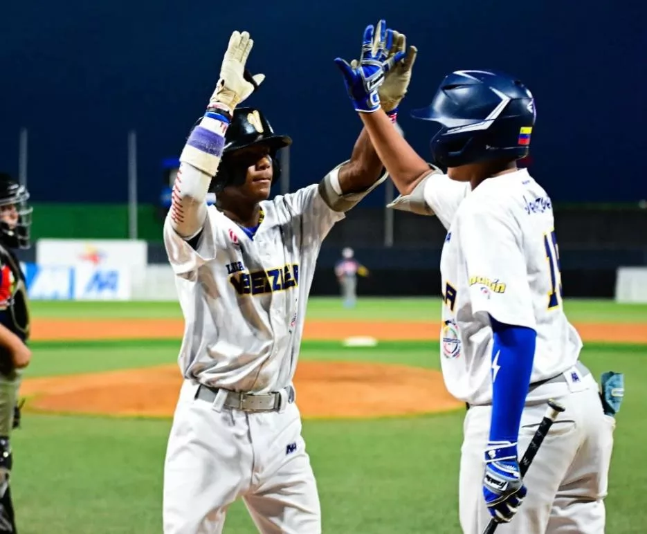 jugadores venezolanos triunfan en la Serie del Caribe Kids