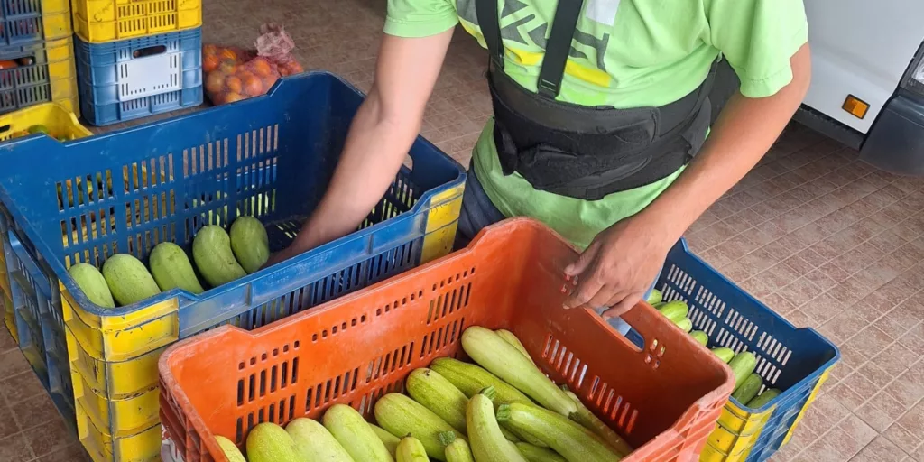 Inestabilidad economica en Venezuela afecta a los agricultores y reduce la venta de frutas y hortali