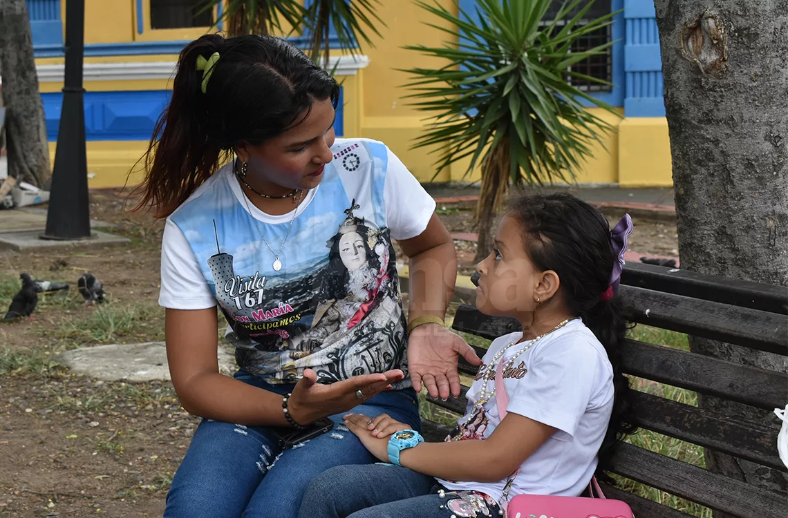 Padres consiguen en la neurociencia herramientas de formación positiva para la crianza respetuosa de sus hijos.