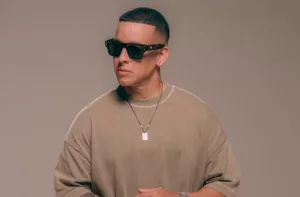 Daddy Yankee será un invitado estelar durante la Semana Billboard de la Música Latina 2025, informó Billboard el viernes.