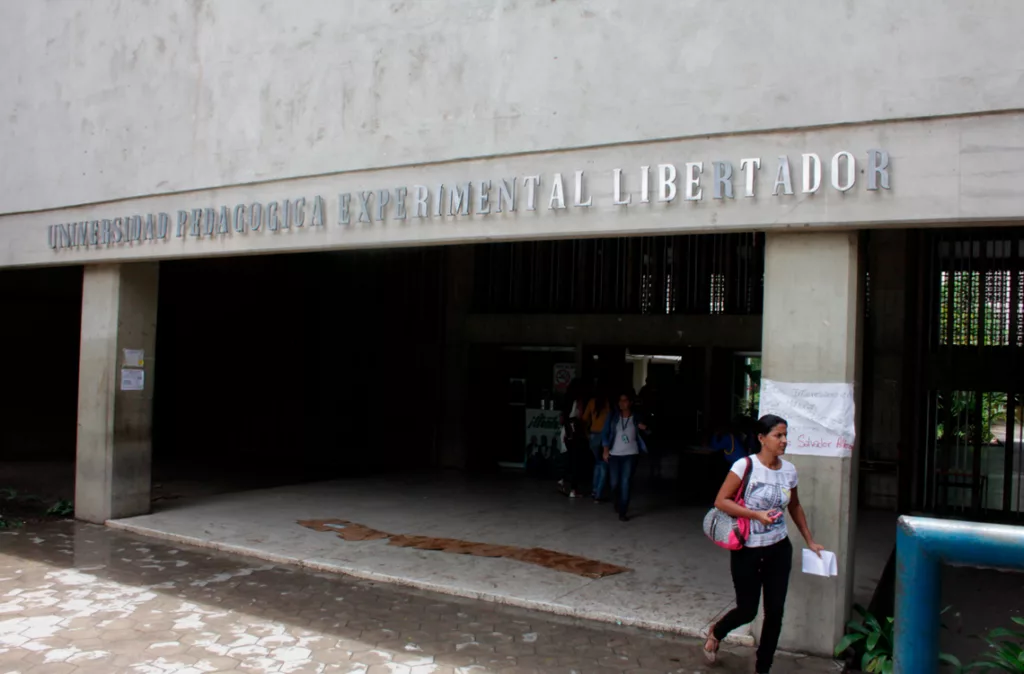 Cambios tecnológicos: un reto necesario para la actualización de los docentes