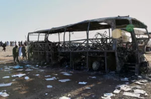Accidente de autobús en Afganistán deja al menos 79 fallecidos, incluidos 19 niños