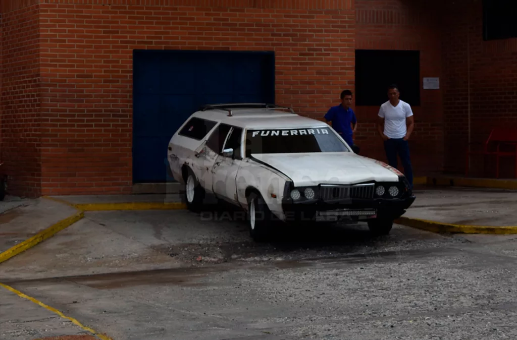 Choque de motos vía Sanare dejó un fallecido y un herido