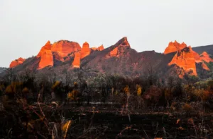 Incendio forestal en España consume Las Médulas, patrimonio de la Humanidad por la Unesco