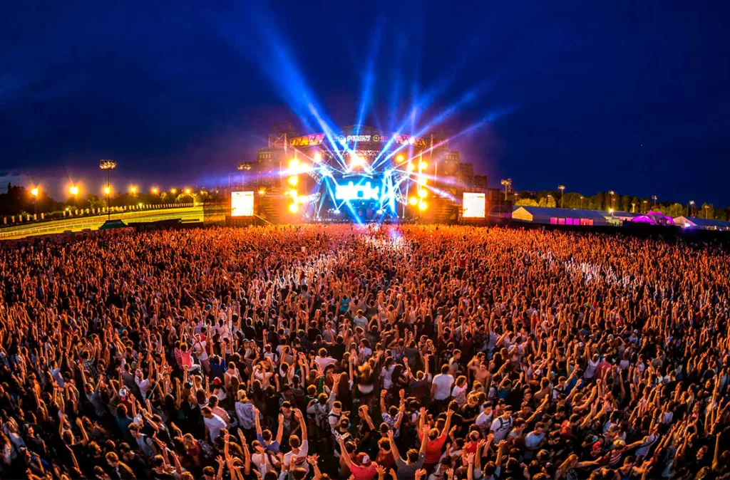 Venezolanos en el Lollapalooza 2026 de Argentina y Chile: Mau y Ricky, Danny Ocean y Joaquina