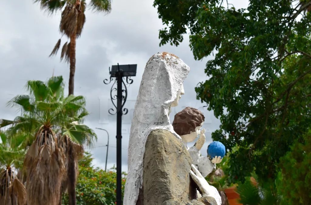Moho, hongos y bacteria acaban con obras religiosas en Barquisimeto