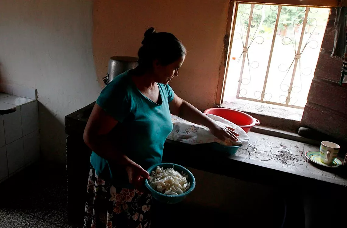 ONU Mujeres señala que los países de Latinoamérica crecen gracias al trabajo no remunerado de las mujeres