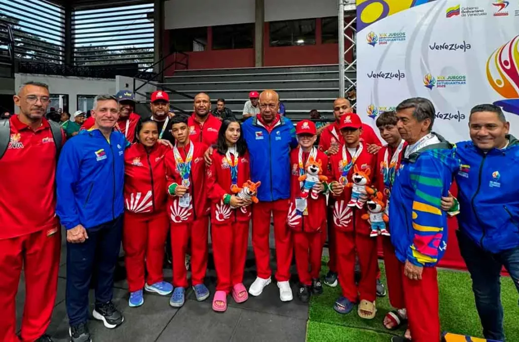Lara se ilumina con el inicio de los Juegos Deportivos Nacionales Estudiantiles