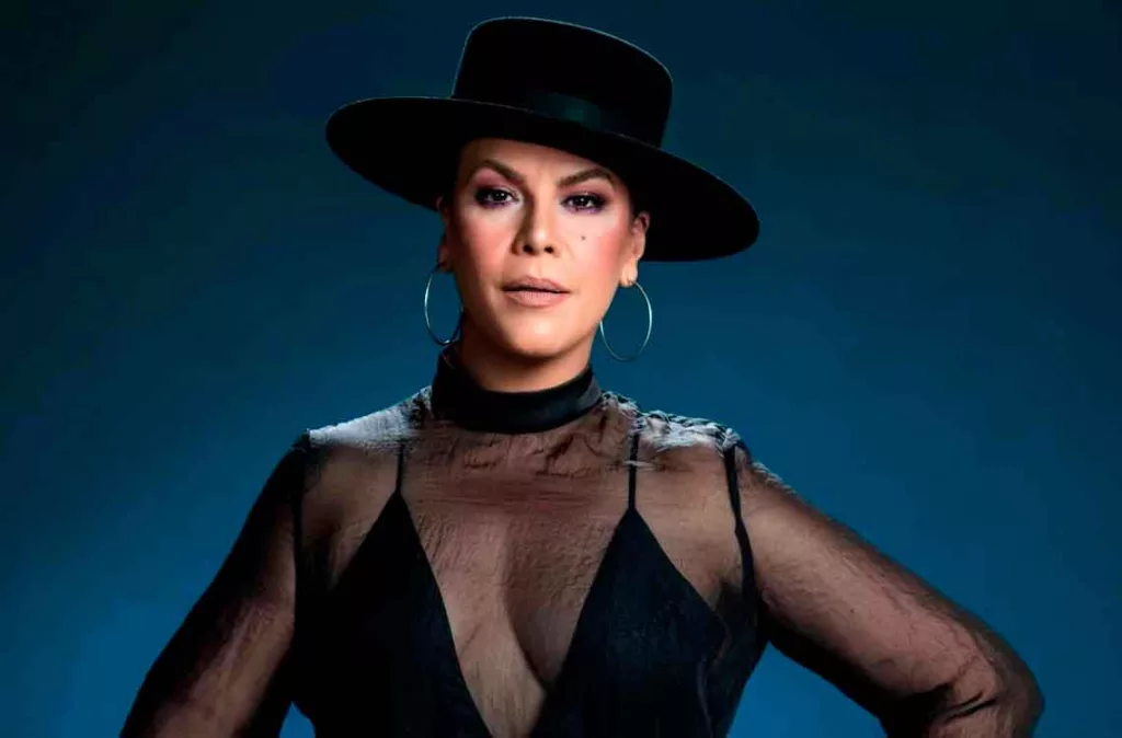 Slider con logo nuevo en el centro 56