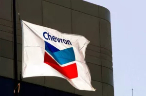 Tras licencia de EE.UU., tres buques de Chevron se dirigen a Venezuela