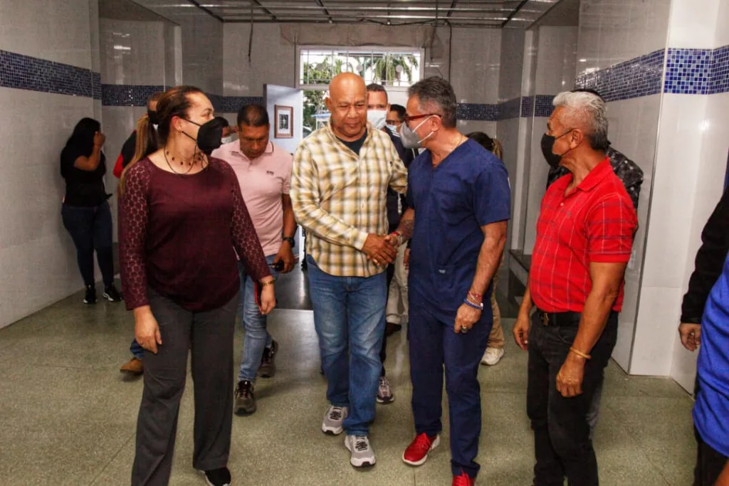 Gobernador de Lara: "Acabaremos con la pedidera" de insumos en el Hospital Central de Barquisimeto