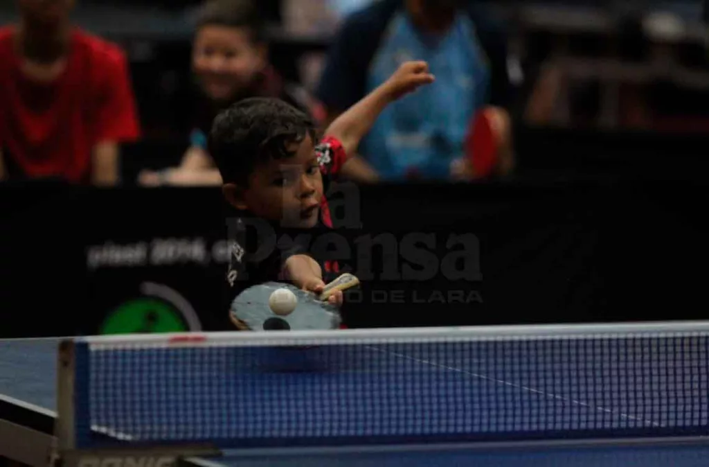Inicia en Barquisimeto el quinto multiestadal de tenis de mesa con jugadores de todo el país