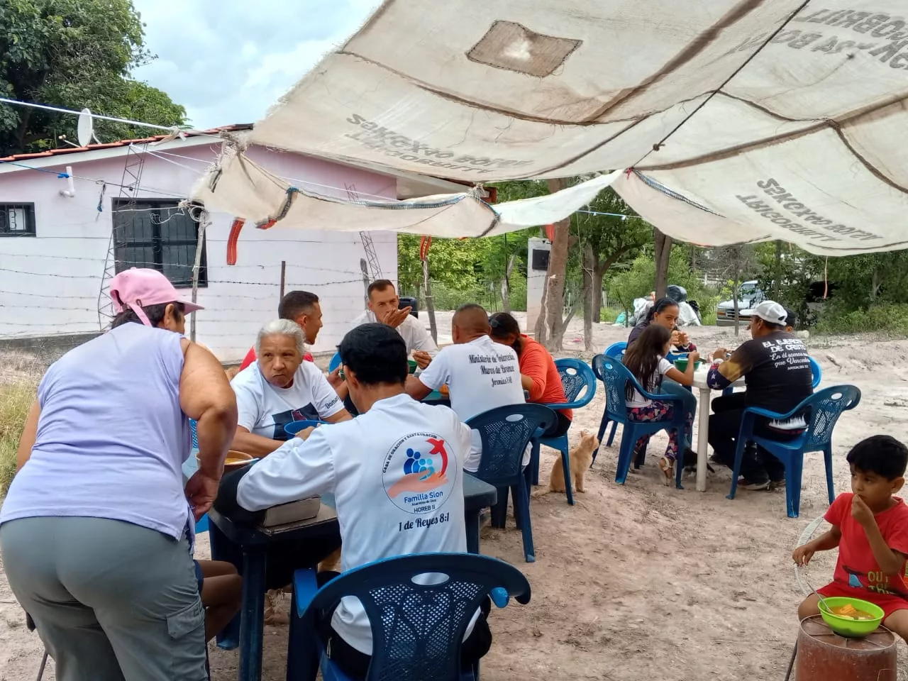 Capellanes en formación llaman a participar en obras sociales