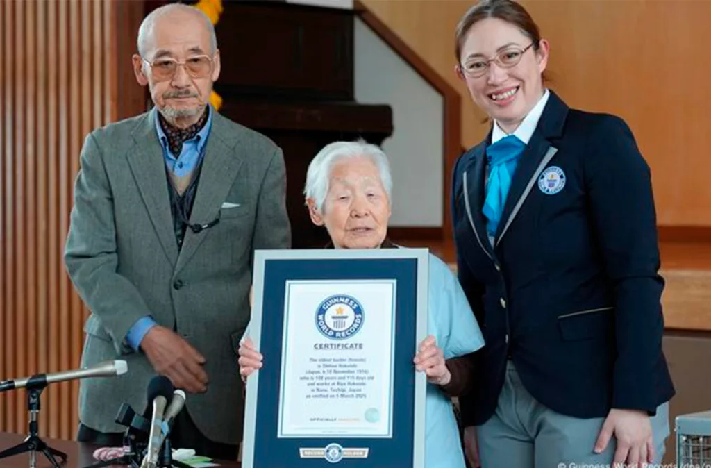 Japón Rompe Récord de Centenarios: Casi 100,000 Personas Superan los 100 Años