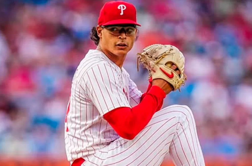 Luzardo dominó a Atlanta. Aunque no se llevó la victoria, el lanzador criollo cubrió 6.2 entradas en blanco.