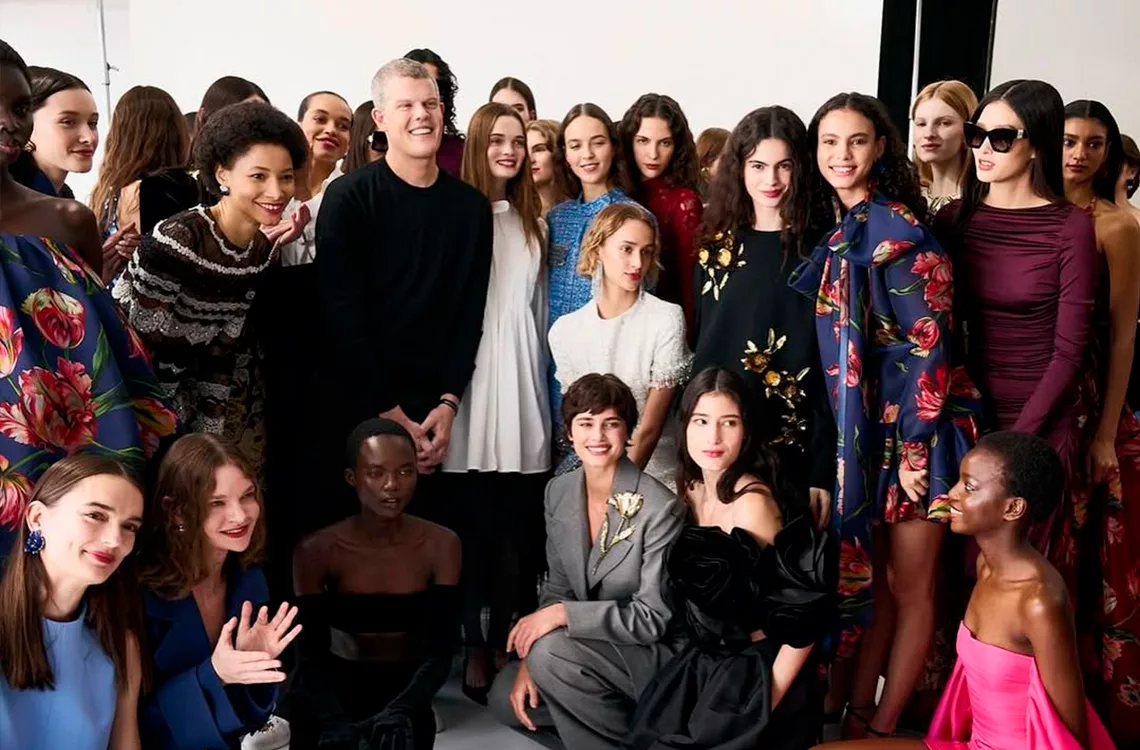 Carolina Herrera traslada su desfile a Madrid para celebrar la cultura española