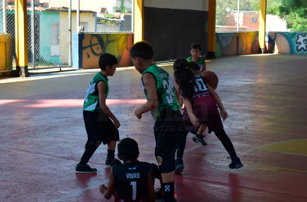 Liga de Desarrollo Pastoras de Lara apuesta al futuro del baloncesto