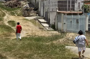 En Barrio Unión son 40 años sin asfalto