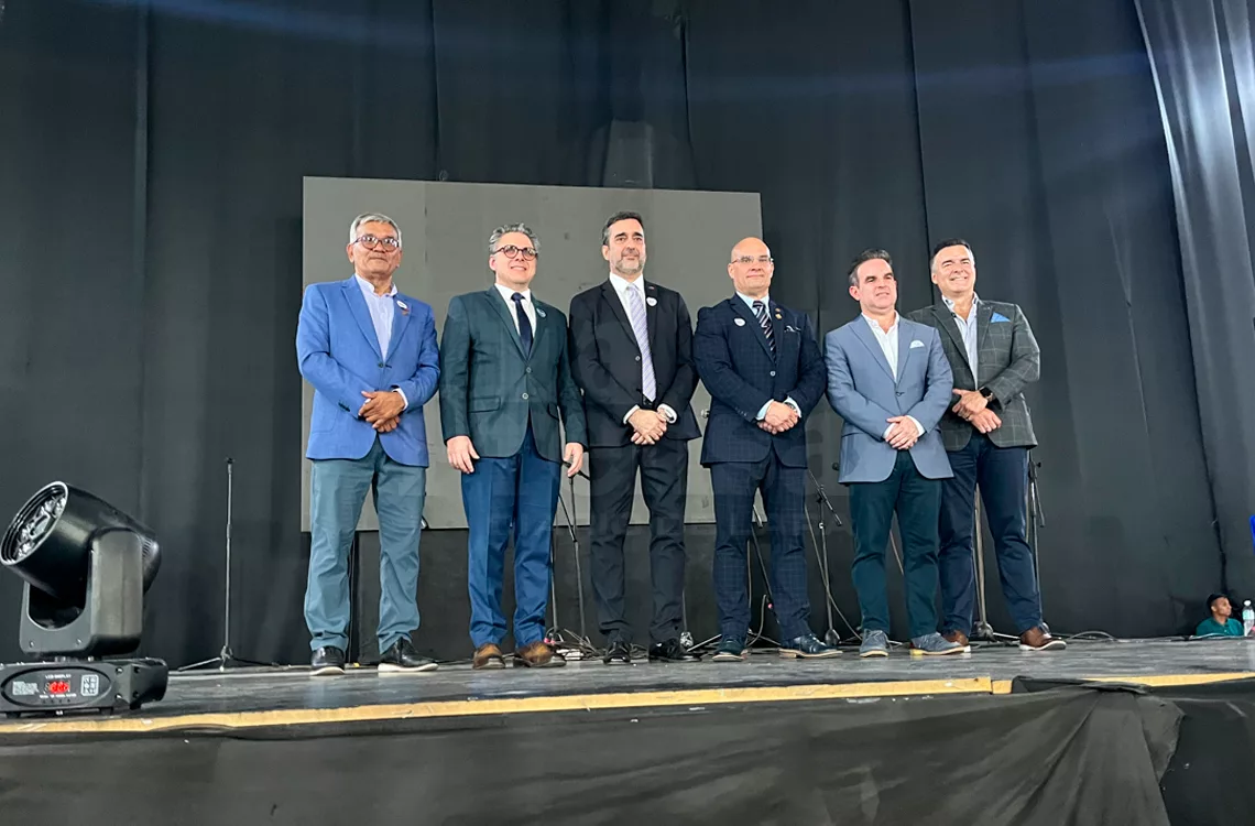 Felipe Capozzolo: Se requieren correctivos económicos Felipe Capozzolo: Se requieren correctivos económicos