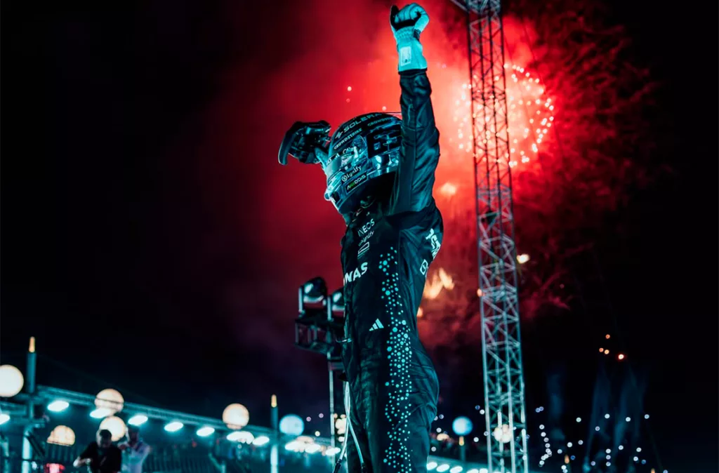 GP de Singapur: Victoria contundente de Russell y Bicampeón de Constructores para McLaren