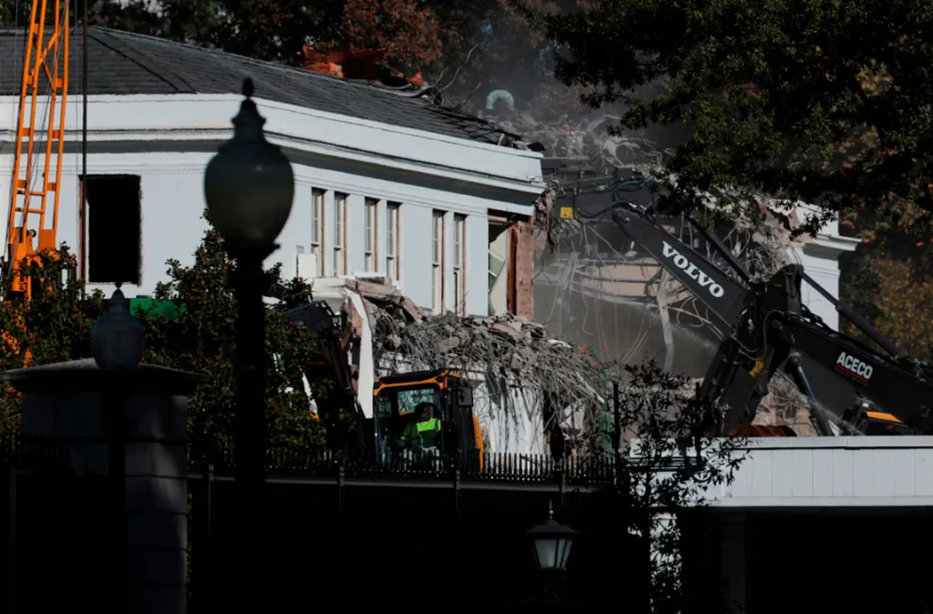 El Ala Este de la Casa Blanca desaparece para dar paso a un salón de baile de $300 millones