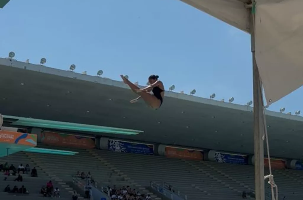 Atletas criollos brillan en Suramericano de clavados con siete medallas