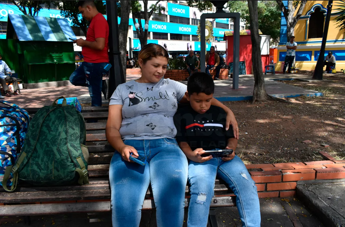 Comunicación es clave para uso del control parental en niños