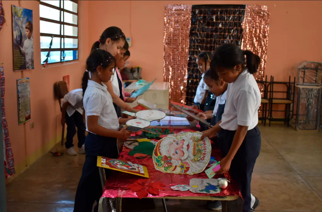 Escuelas de Lara inician Navidad con unión familiar