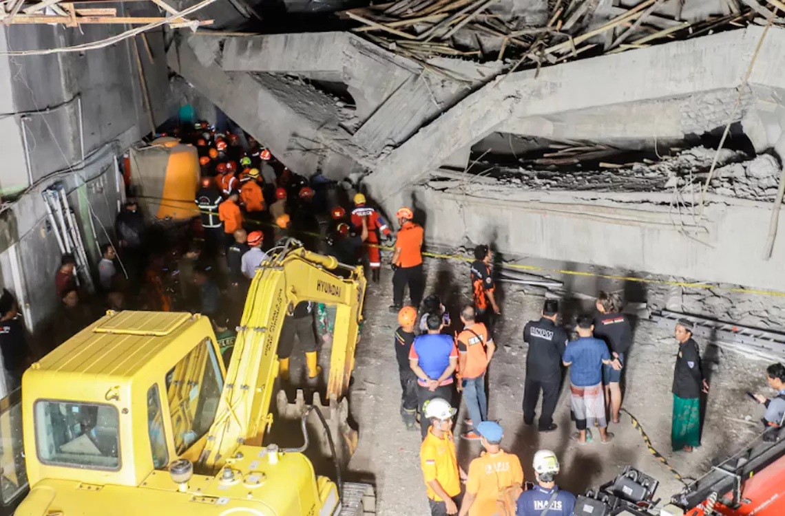 Descartan señal de vida de 59 desaparecidos en el derrumbe de un internado en Indonesia