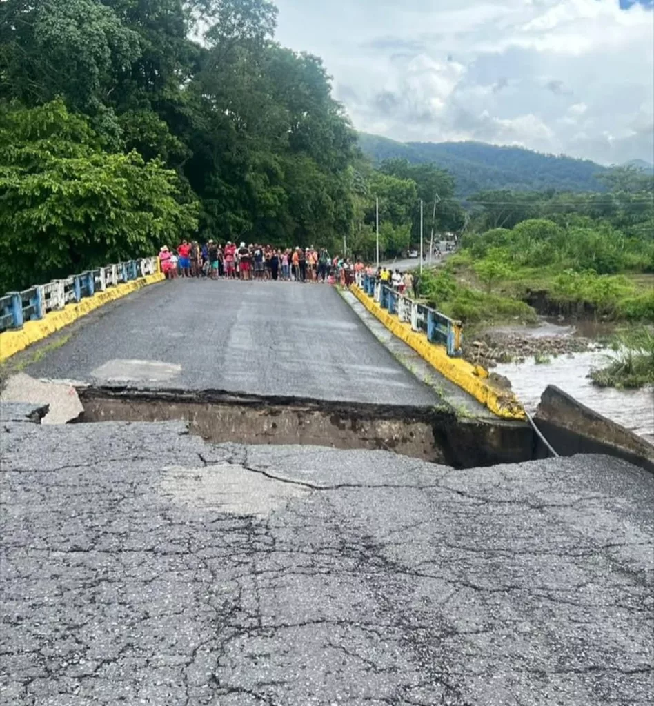 Onda Tropical 48: Al menos ocho estados del país afectados por las lluvias