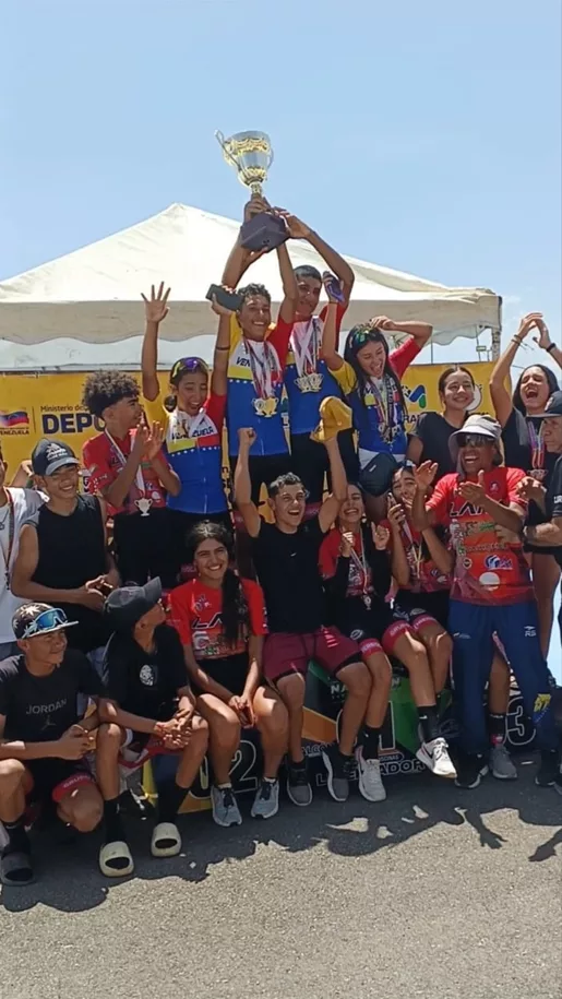 Selección del estado Lara triunfa en ciclismo en Coro