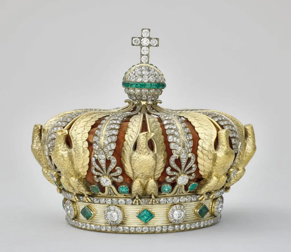 Museo de Louvre estima que el valor de las joyas robadas en 88 millones de euros