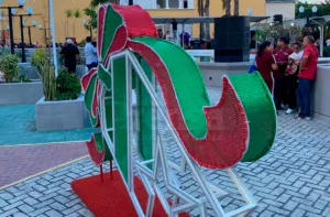 Iribarren da la bienvenida a la Navidad con encendido de luces