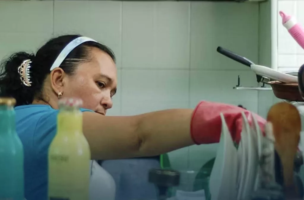 Estrés y ansiedad afectan al cuidador y trabajador doméstico