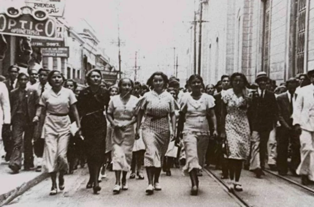 Cátedra Casta J. Riera impulsa el pensamiento crítico