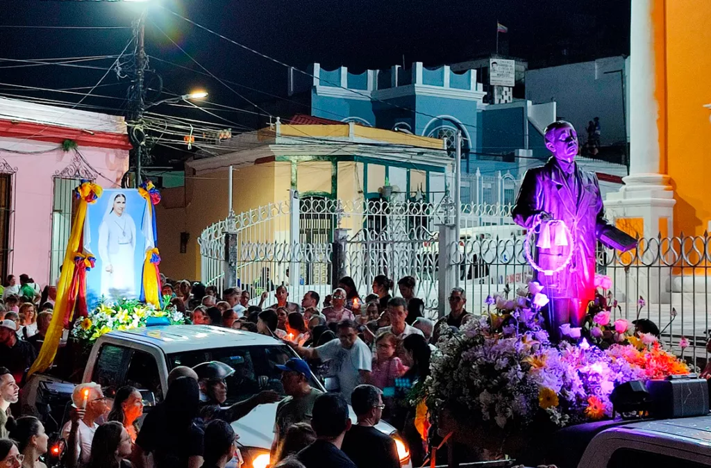 Ruta Nocturna por la Paz