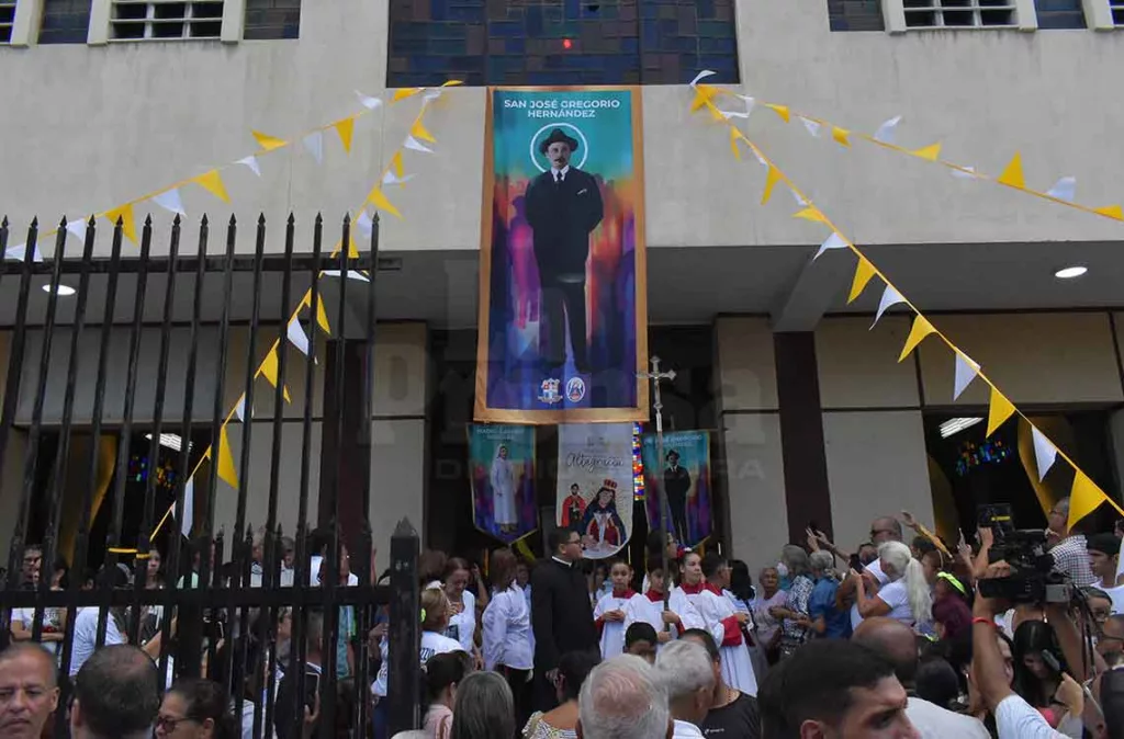santos venezolanos monsenor polito rodriguez 3