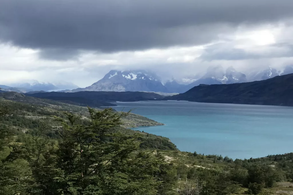 Tragedia en Chile: dos turistas fallecidos y siete desaparecidos en Torres del Paine