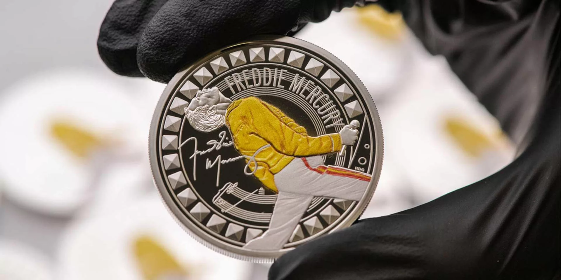 La Real Casa de la Moneda británica lanza una moneda para conmemorar a Freddie Mercury
