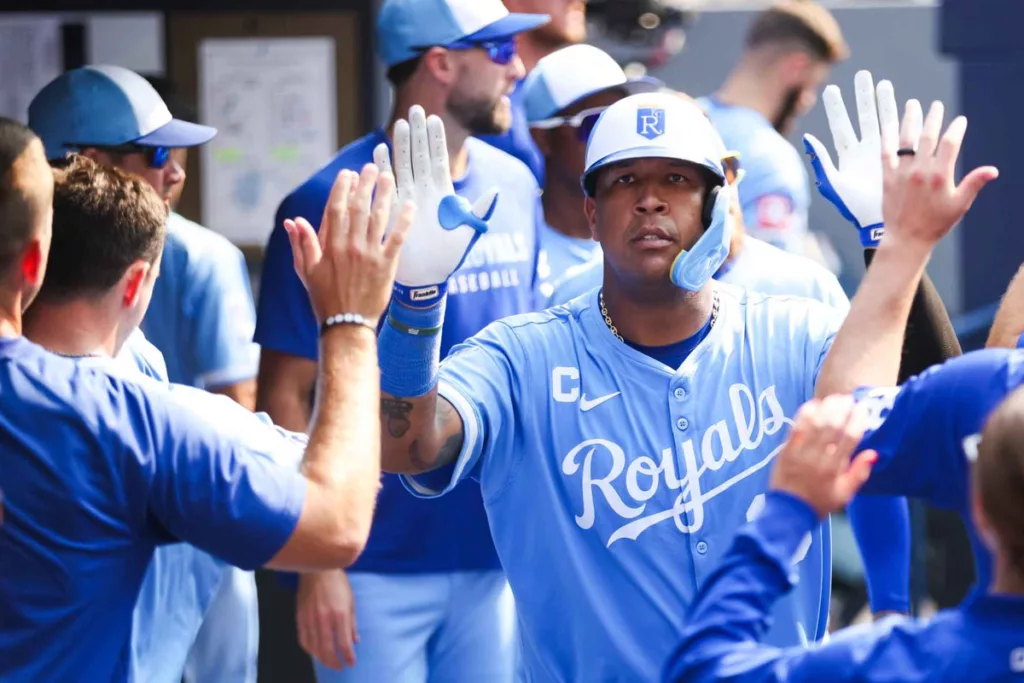 Salvador Pérez es el capitán de Venezuela para el Clásico Mundial de Béisbol