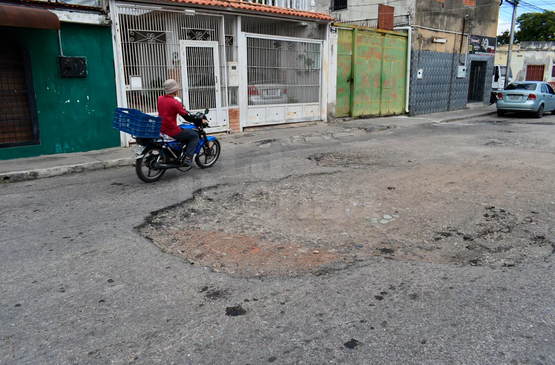 En el sector Andrés Bello y la calle 40 urge asfaltado En el sector Andrés Bello y la calle 40 urge asfaltado