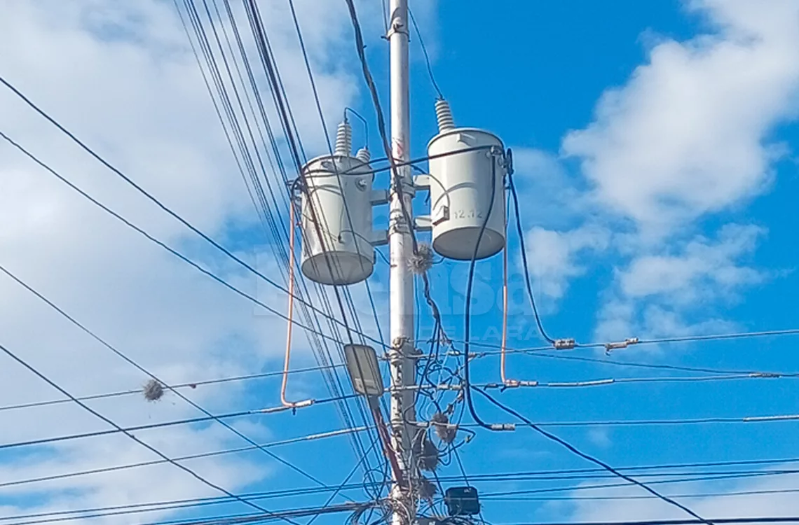 150 casas están sin electricidad en el sector 2 de la comunidad Cerritos Blancos