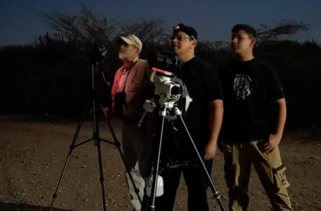 Cometa C/2025 16 Lemmon fue capturado por astrofotógrafos en el cielo larense